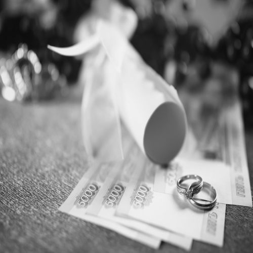 Bugetul pentru nunta - Sfaturi si idei pentru un eveniment rentabil